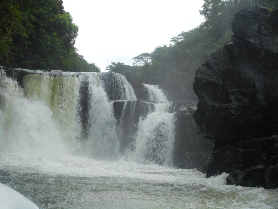 Waterfall near Ile Aux Cerfs