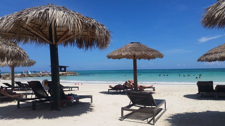 Beach at Royalton White Sands