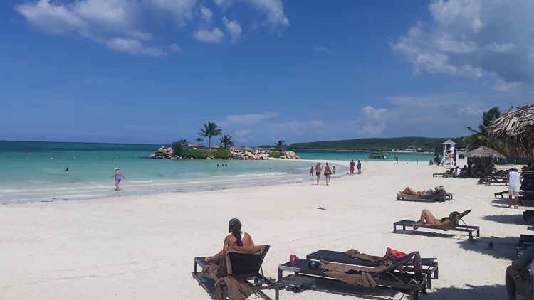 Beach at Royalton White SandsBeach at Royalton White Sands